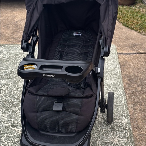 Stroller - Picture 4 of 11